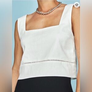 Carbon38 Linen Crop Top - ITEM FOR SALE IS A NEUTRAL CREAM SHADE.